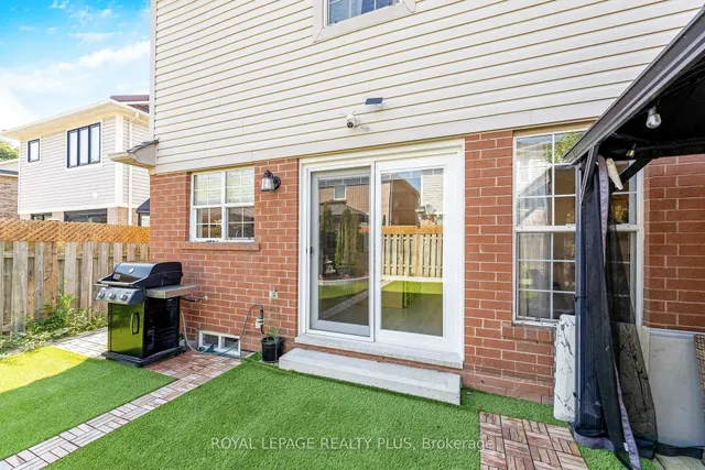 Additional image 35 of 1525 Swann Cres