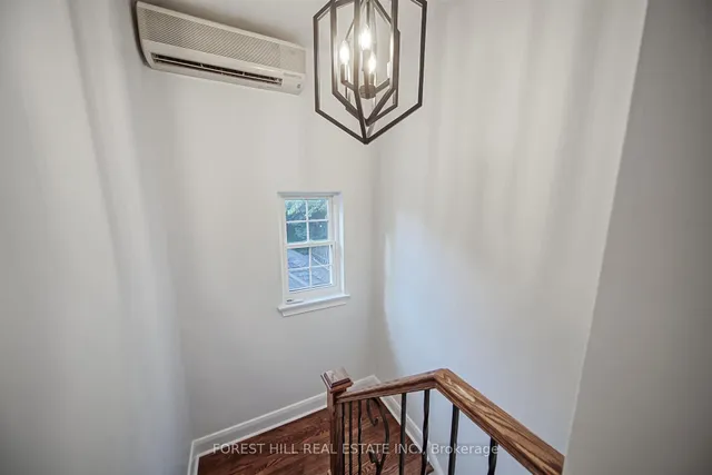 Additional image 19 of 47 Rowley Ave