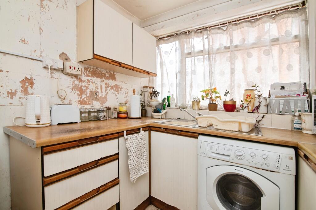 Additional image 8 of Ambury Way, Birmingham