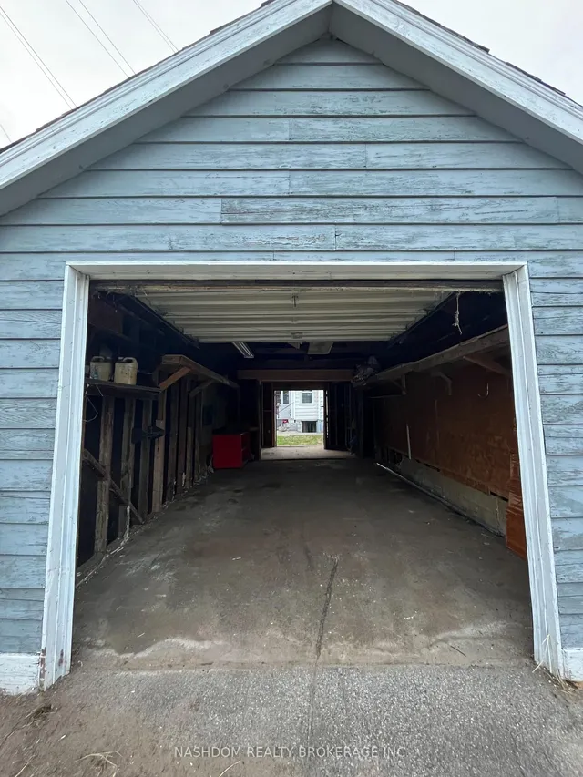 Additional image 34 of 100 Sherman Ave