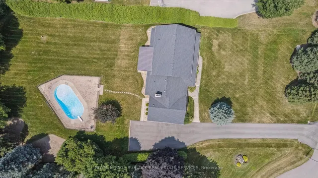 Additional image 49 of 80 Mae Crt