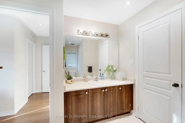 Additional image 26 of 161 Bonnie Braes Dr