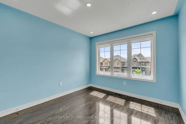 Additional image 31 of 24 Spokanne St