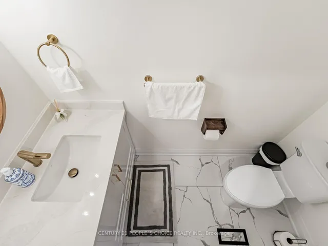 Additional image 11 of 4631 Dunedin Cres