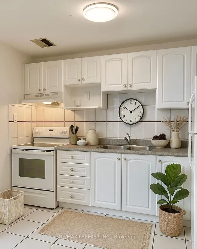 Additional image 5 of 475 The West Mall Unit 1608