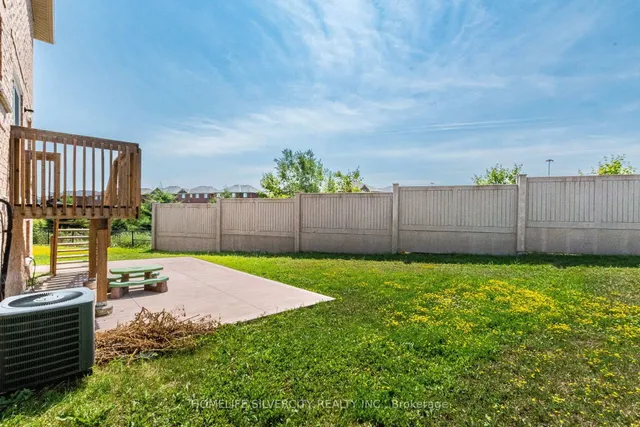 Additional image 50 of 42 Cookview Dr