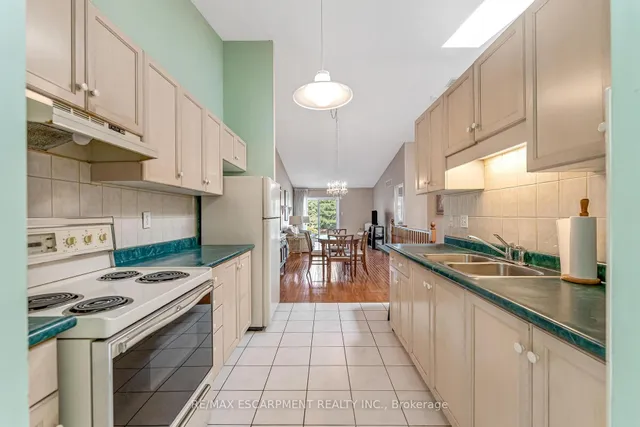 Additional image 5 of 25 Kitty Murray Lane Unit 17