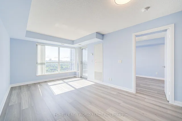 Additional image 17 of 181 Village Green Sq Unit 1815