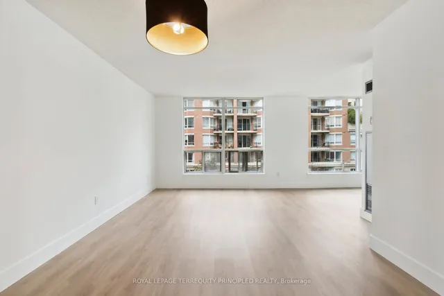 Additional image 14 of 942 Yonge St Unit 418