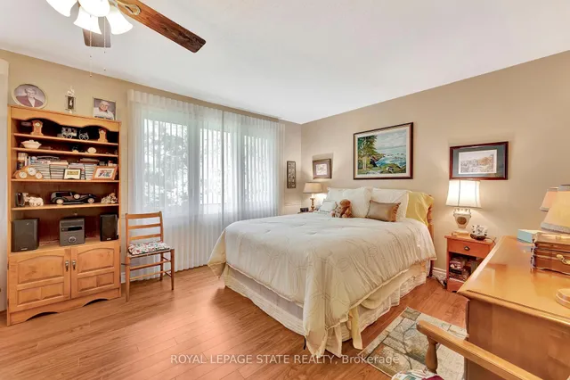 Additional image 18 of 30 Osler Dr Unit 12