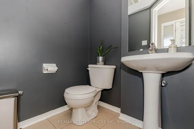 Additional image 18 of 16 Mccrimmon Dr