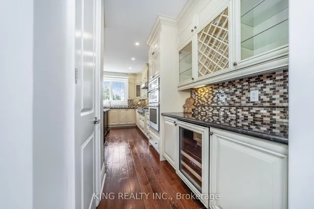 Additional image 10 of 136 Coastline Dr