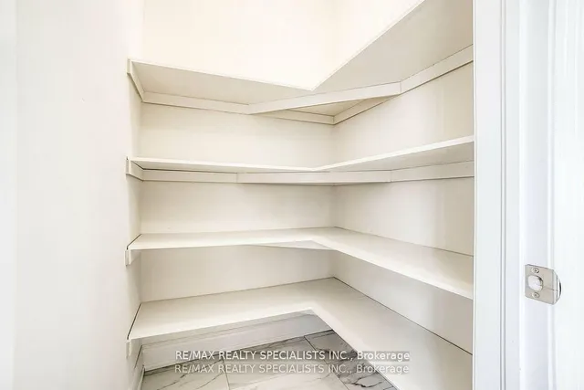 Additional image 8 of 27 Valleyway Dr