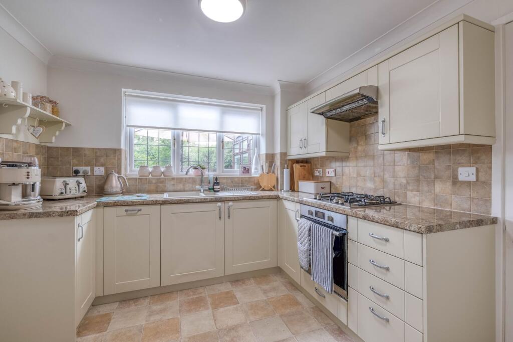 Additional image 5 of Elmstone Close, Redditch, B97