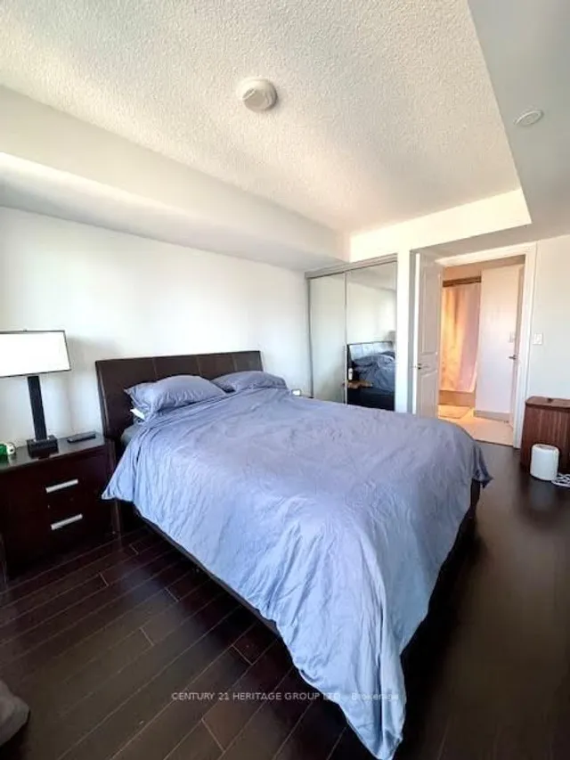 Additional image 7 of 386 Yonge St Unit 2312