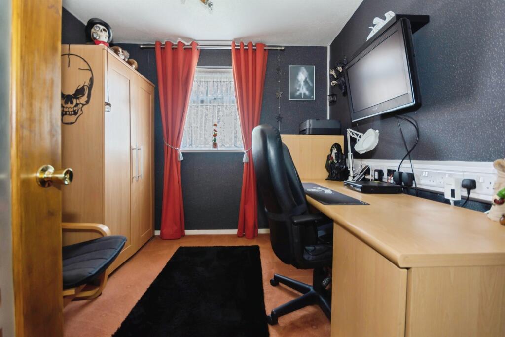 Additional image 10 of Low Thatch, BIRMINGHAM