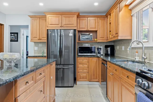 Additional image 11 of 15 Lockton Cres