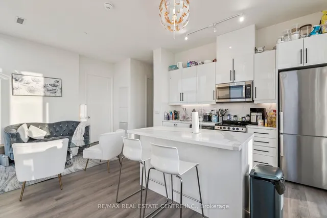 Additional image 13 of 509 Dundas St Unit 804