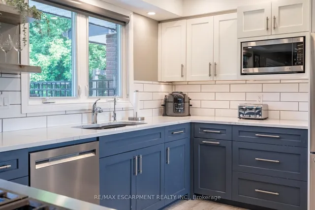 Additional image 16 of 2172 CENTRE Rd