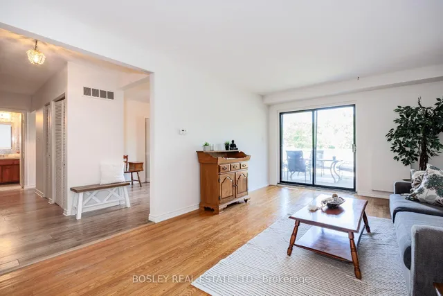 Additional image 6 of 4345 Bloor St Unit 60