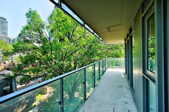 Additional image 32 of 50 Wellesley St Unit 704