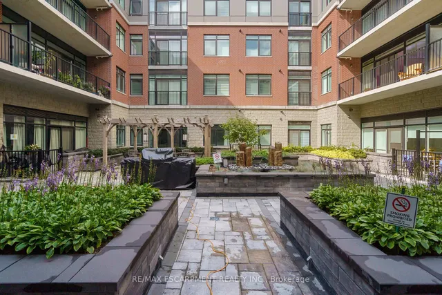 Additional image 39 of 1 Redfern Ave Unit 127