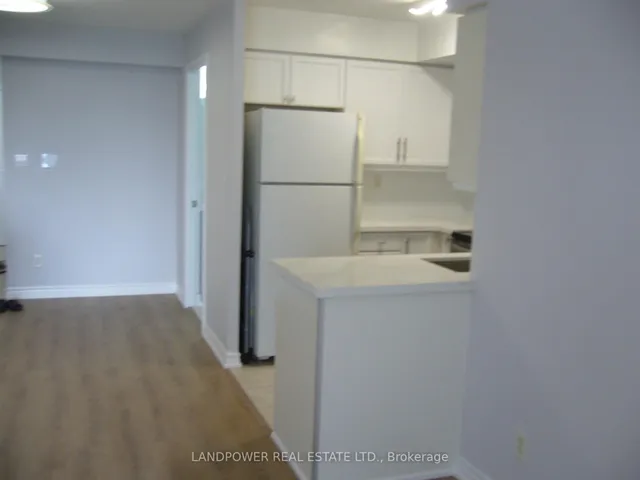 Additional image 4 of 1 Rean Dr Unit 713