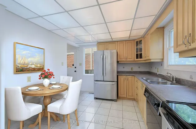 Additional image 7 of 66 Inniscross Cres