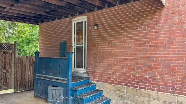 Additional image 33 of 29 Edmund Ave