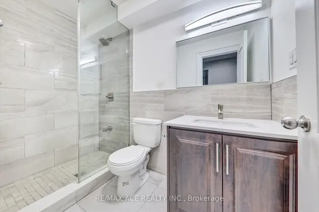 Additional image 32 of 71 Lillington Ave