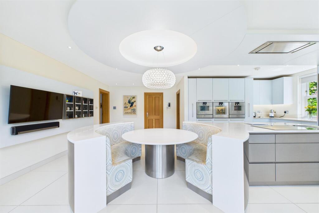 Additional image 13 of Mulberry House, Woodside AL9 6DD