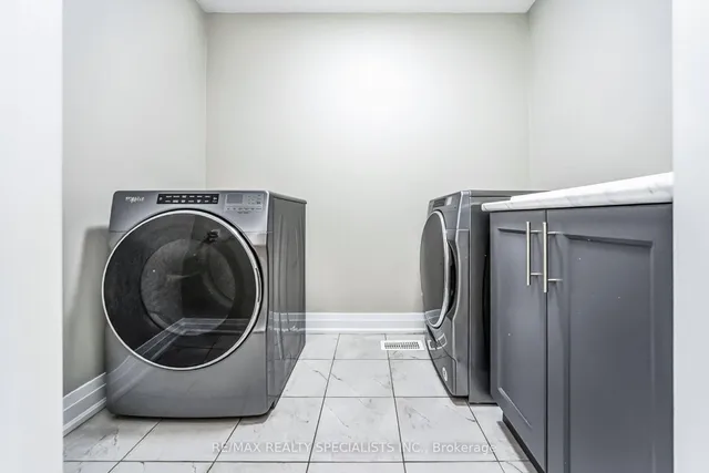 Additional image 27 of 16 Dalbeattie Dr