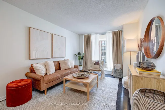 3130 Yonge St Unit 401