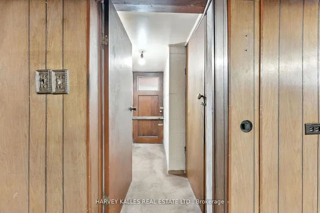 Additional image 34 of 547 Ossington Ave