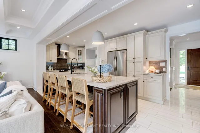 Additional image 6 of 640 George St