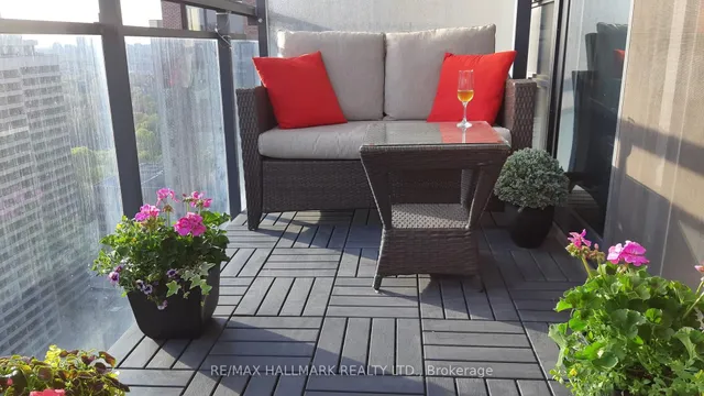 Additional image 19 of 28 Linden St Unit 2507