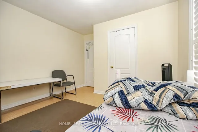 Additional image 35 of 20 Oblate Cres