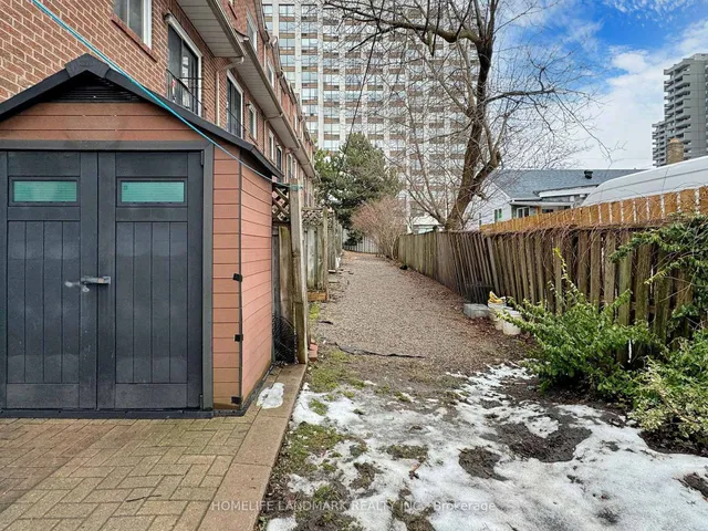 Primary image of 10 Reidmount Ave Unit 7