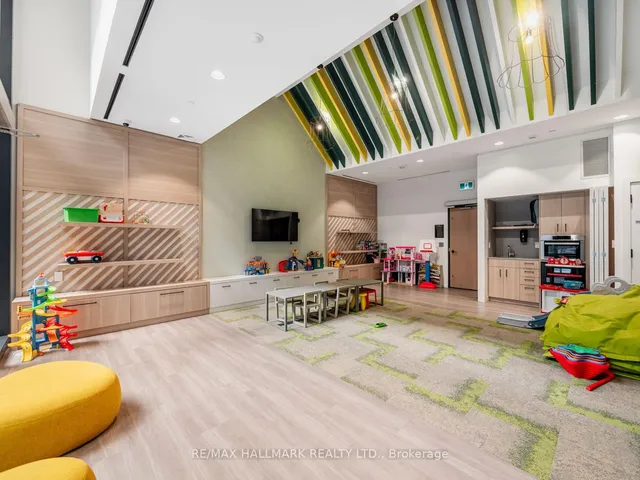 Additional image 33 of 35 Rolling Mills Rd Unit S423