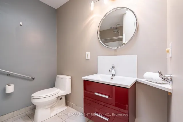 Additional image 37 of 2172 CENTRE Rd