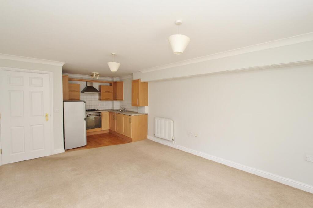 Additional image 3 of 8 Albany Court, Albany Road, Bath