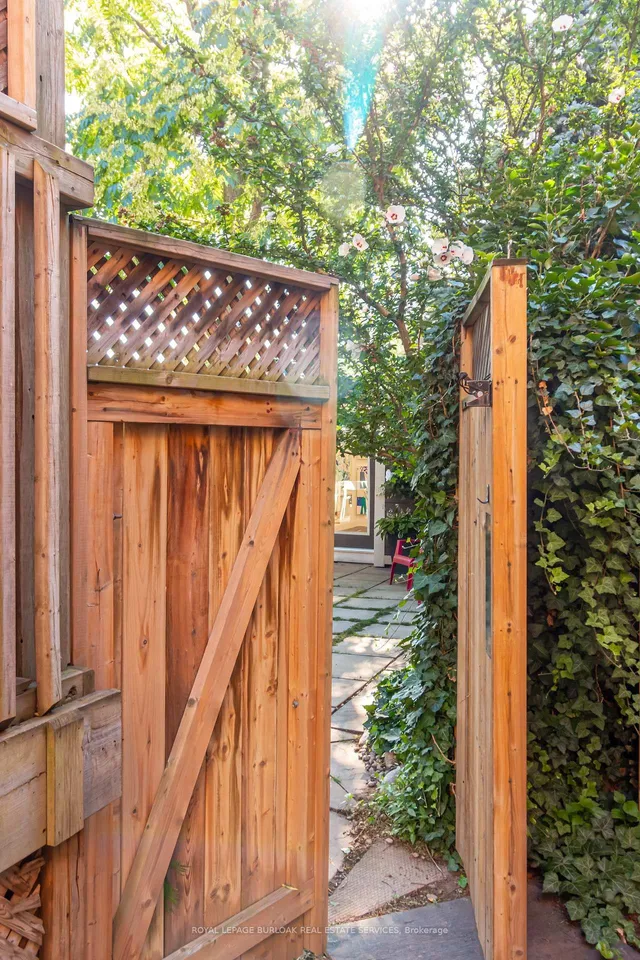 Additional image 35 of 150 Caroline St