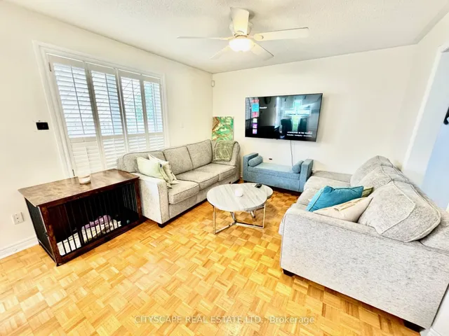 Additional image 11 of 533 Leatherleaf Dr