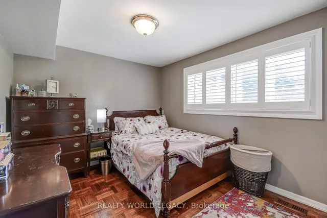 Additional image 31 of 5107 Spruce Ave