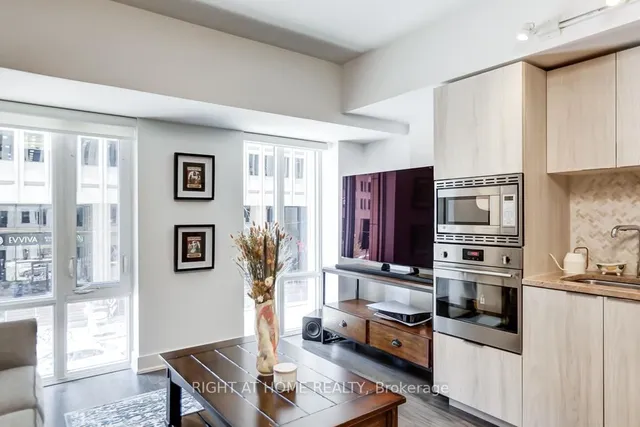 Additional image 18 of 955 Bay St Unit 210