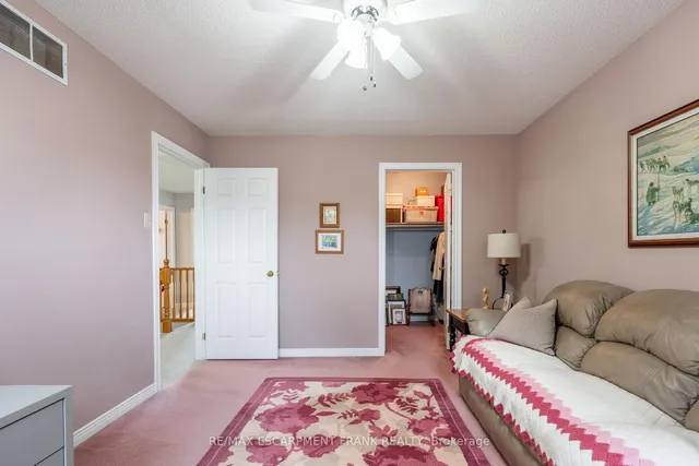 Additional image 26 of 168 SIRENTE Dr