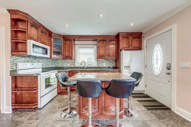 Additional image 4 of 151 Cameron Ave