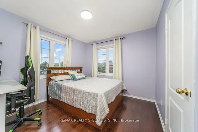 Additional image 28 of 64 Botavia Downs Dr