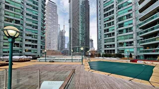 Additional image 14 of 10 Yonge St Unit 907