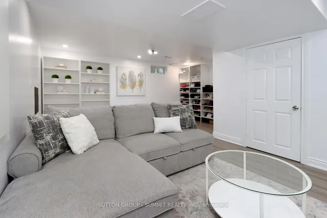 Additional image 27 of 1771 Upper Wentworth St Unit 25